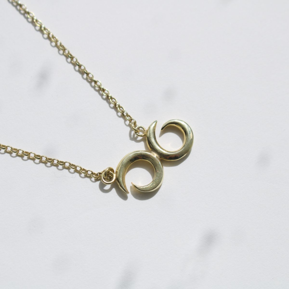 Selene double dainty curve gold necklace