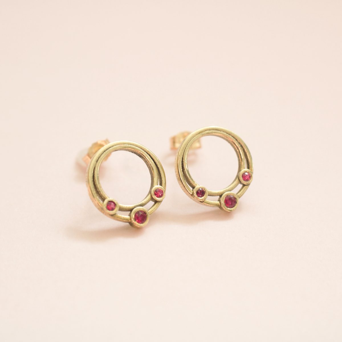 Dainty multi circle gold and ruby earrings